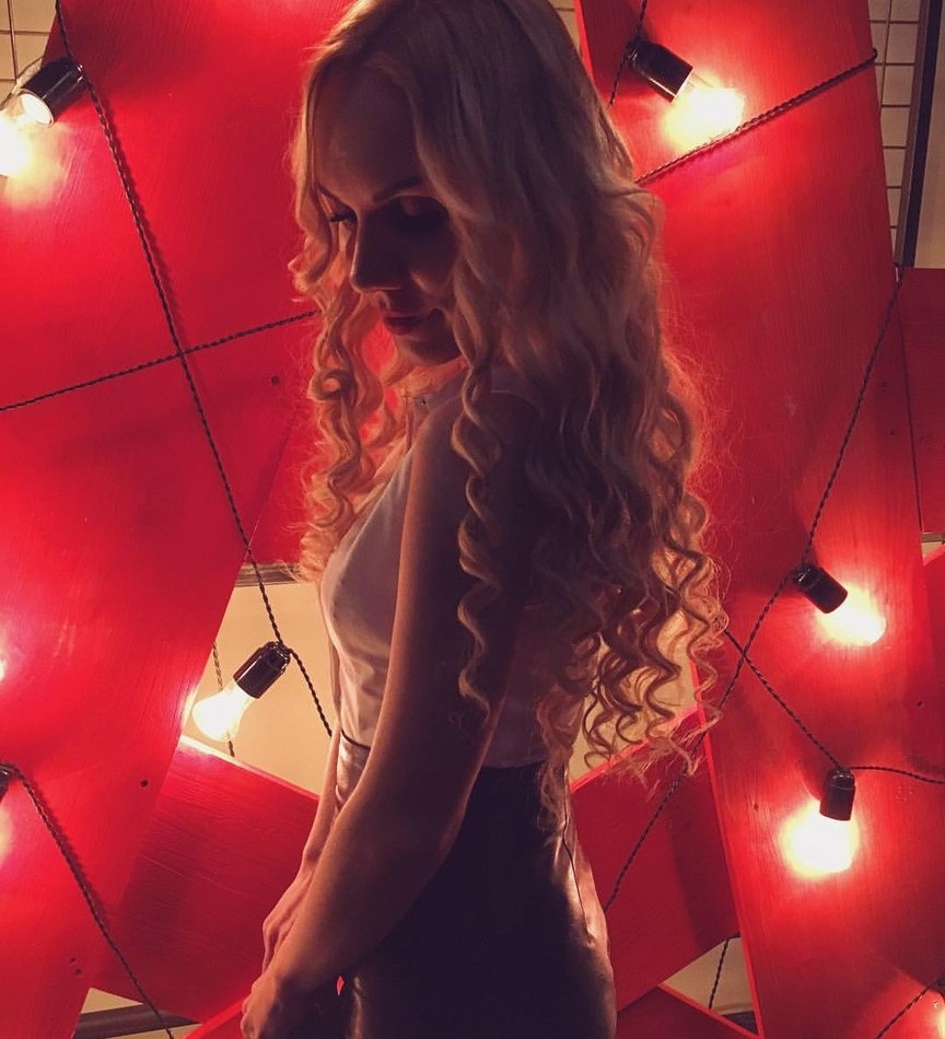 Варвара привлекательная девушка из Азнакаево цена от 3000 руб