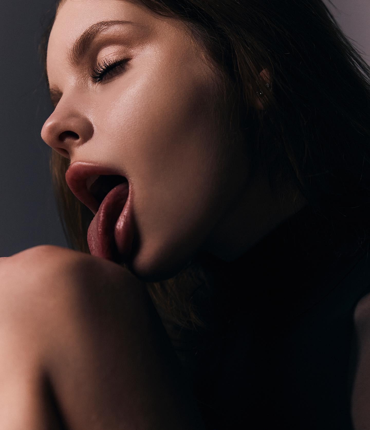 Анастасия привлекательная девушка из Азнакаево цена от 4000 руб