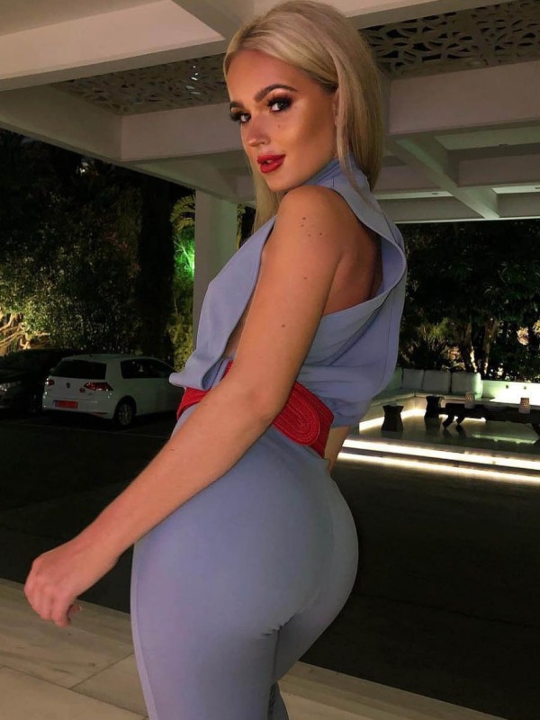 Алина из Азнакаево